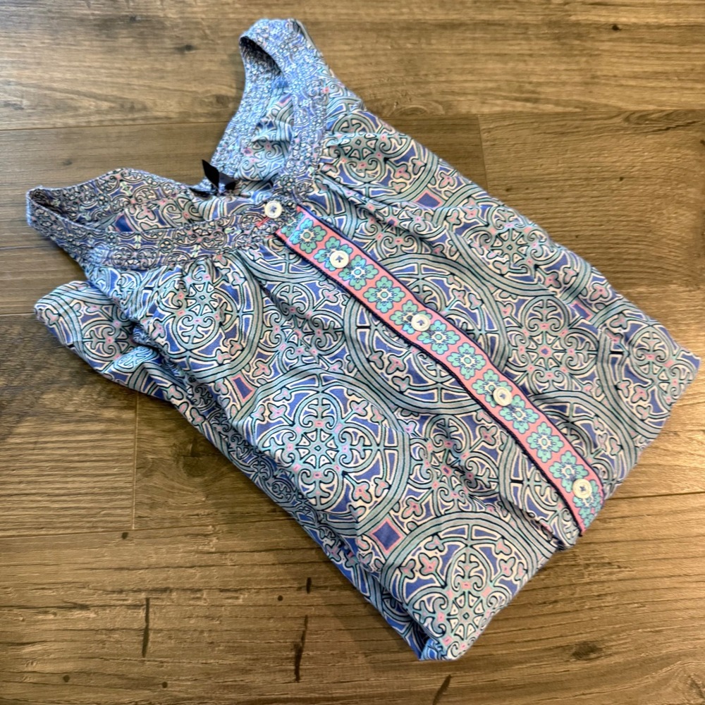 Talbots Blue Pink Medallion Print Cotton Smocked Neck Blouse Top Medium
